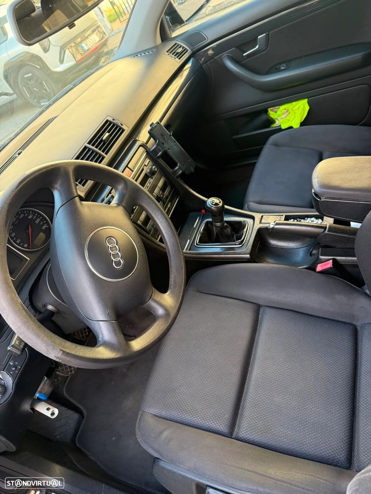 Audi A4 Avant 1.9 TDI - 8