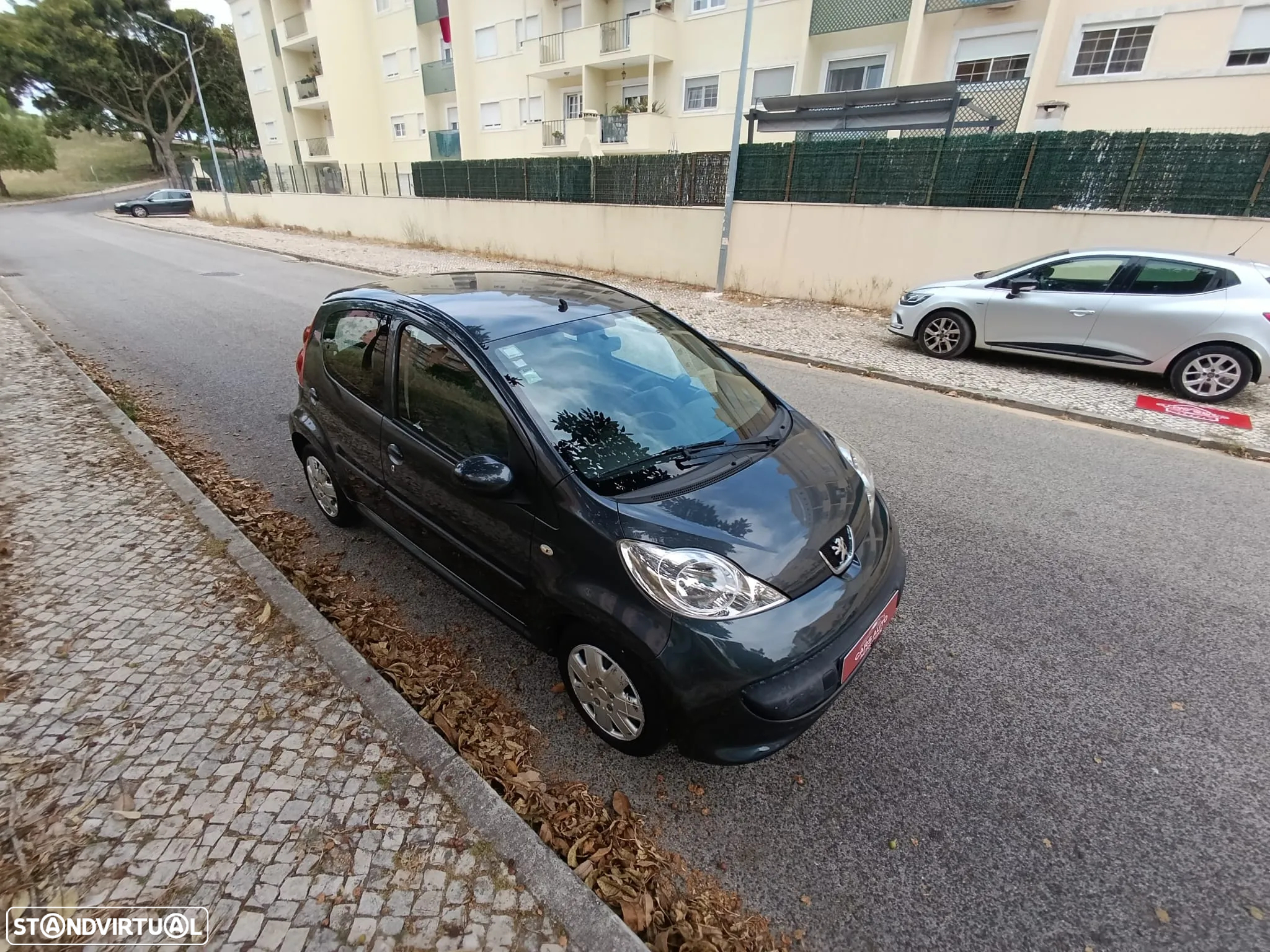 Peugeot 107 1.0 Urban 2 Tronic - 27