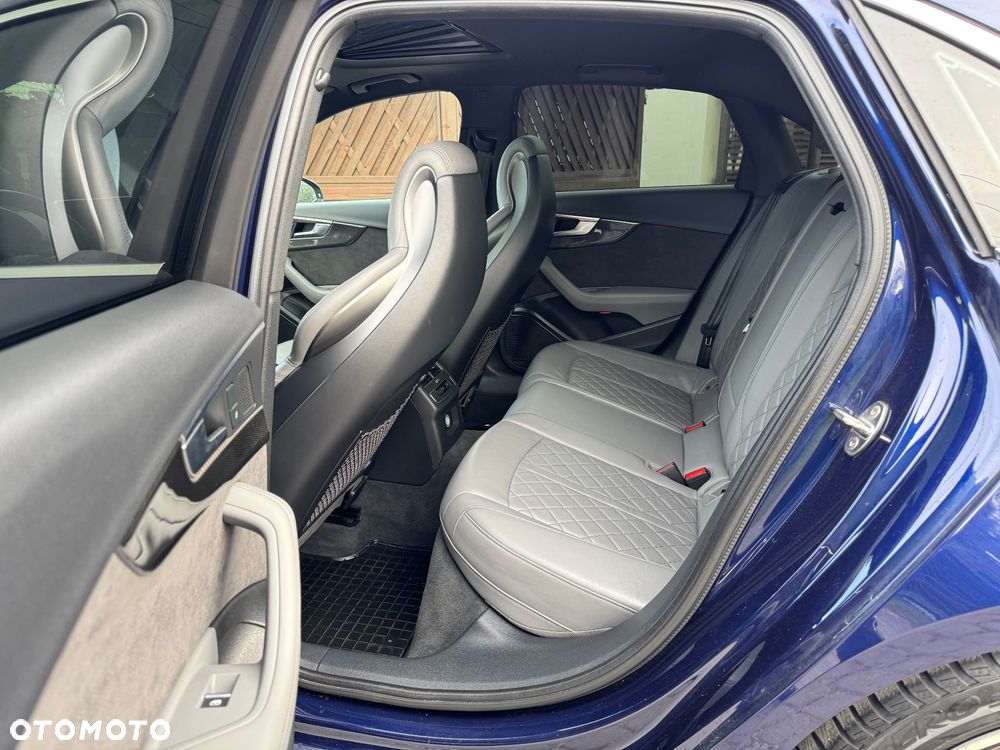 Audi S4 Limousine - 15