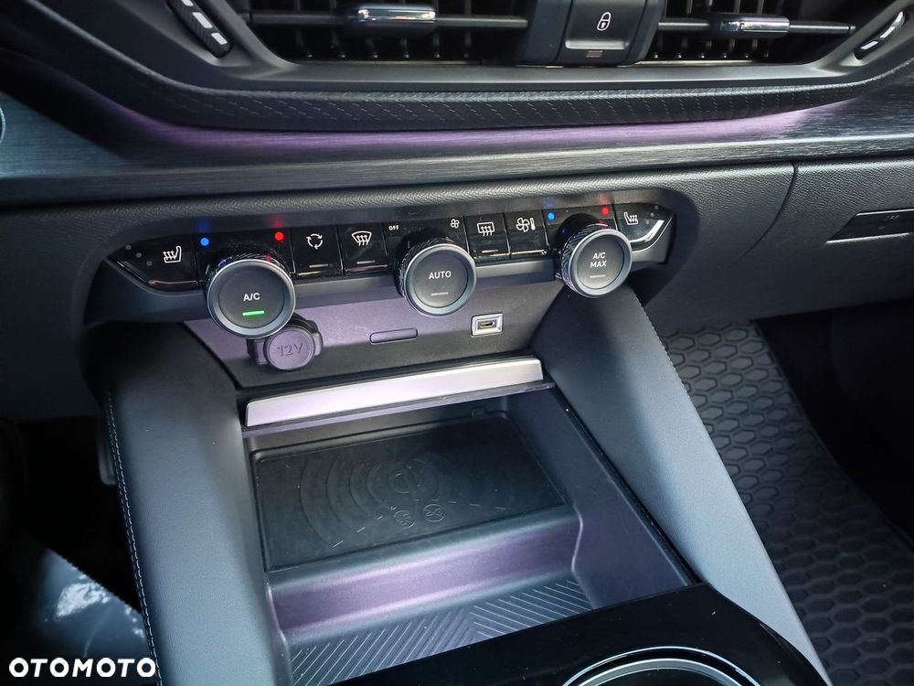 Citroën C5X 1.2 PureTech Shine EAT8 - 17