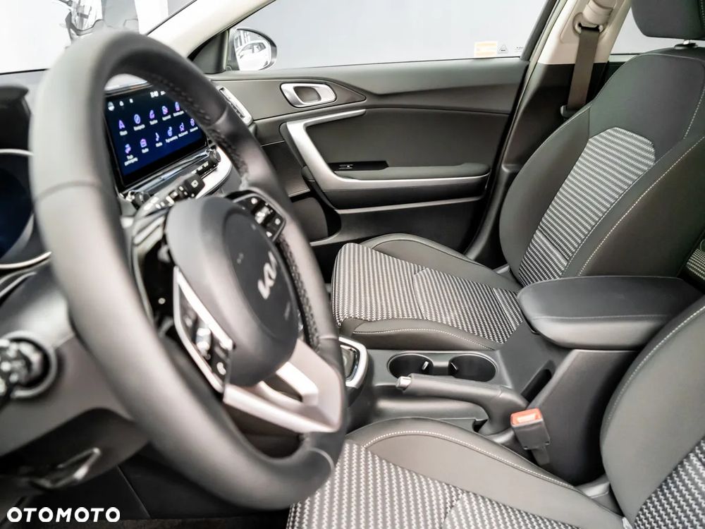Kia XCeed 1.6 T-GDI M DCT - 21