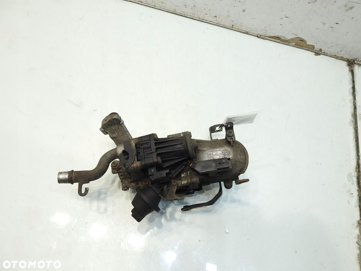 CHŁODNICZKA SPALIN EGR FORD FOCUS MK3 1.6 TDCI 702209040 - 8