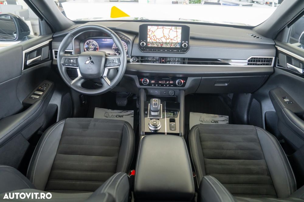 Mitsubishi Outlander 2.4 4WD CVT Instyle - 20