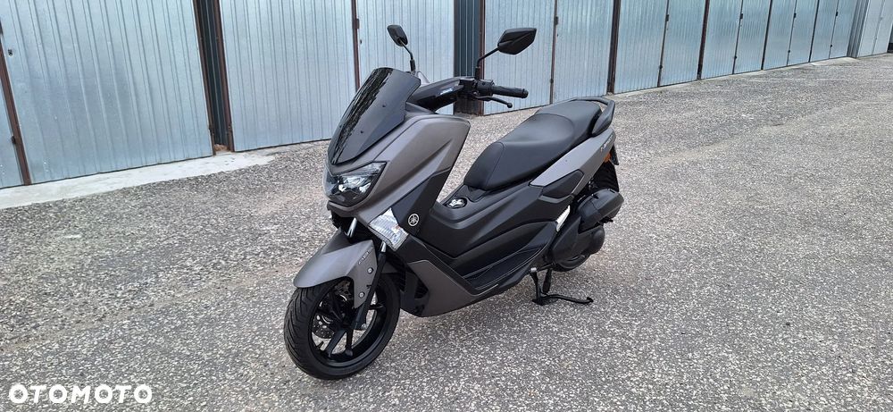 Yamaha NMAX - 1