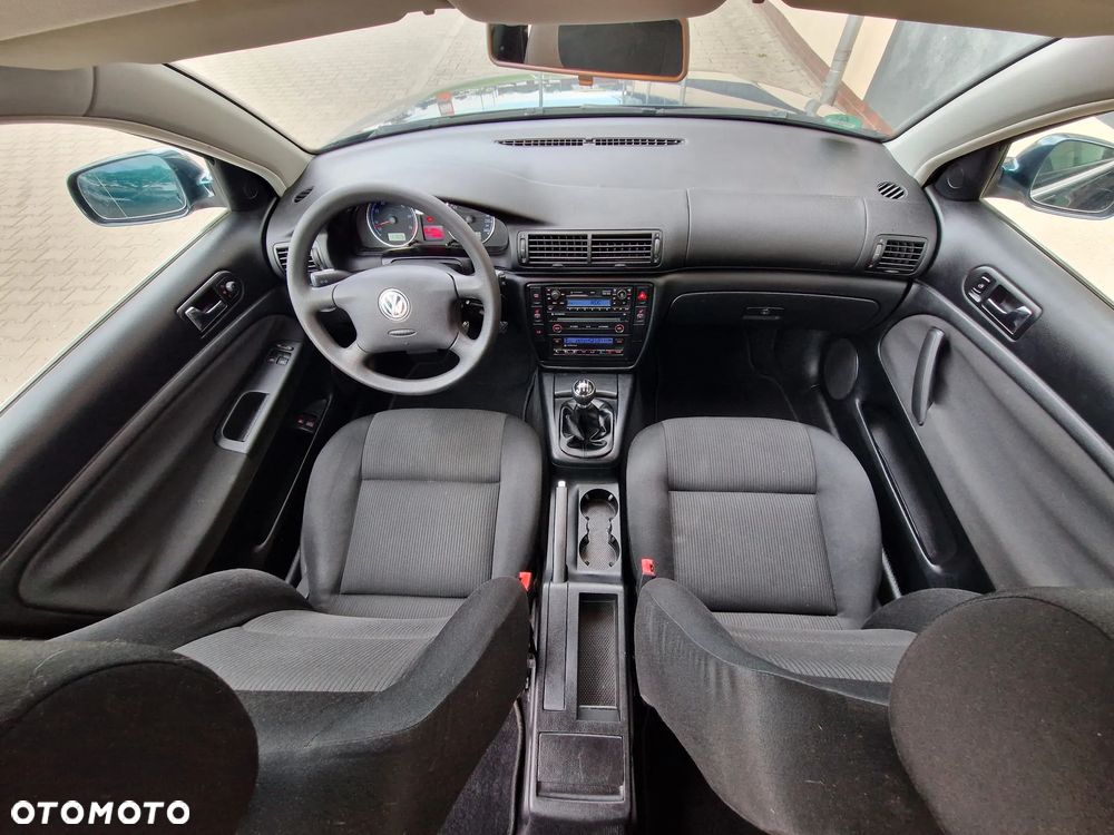 Volkswagen Passat - 7