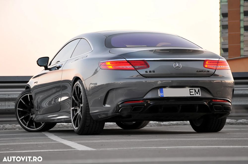 Mercedes-Benz S 400 4MATIC Aut - 9