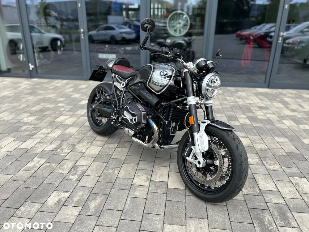 BMW R - 1