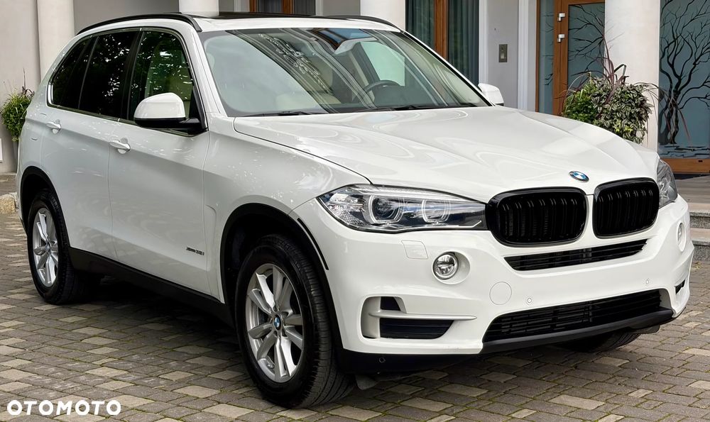 BMW X5 xDrive35i Edition Exclusive - 4