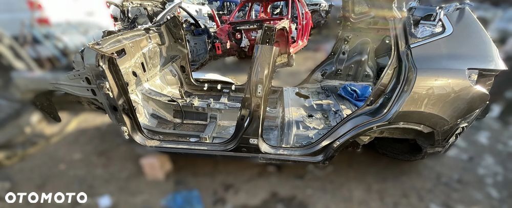 ćwiartak błotnik próg słupek b  podłużnica prawy przód lewy przód wanna nissan quashqai j11 II - 2