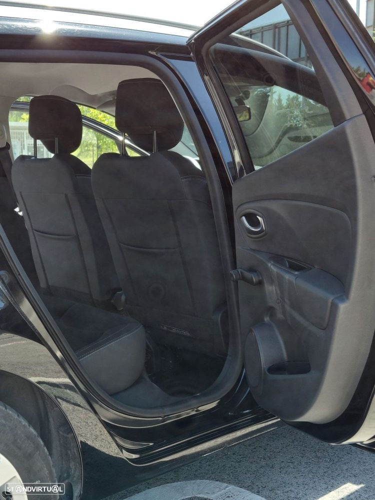 Renault Clio Sport Tourer 0.9 TCe Limited - 31