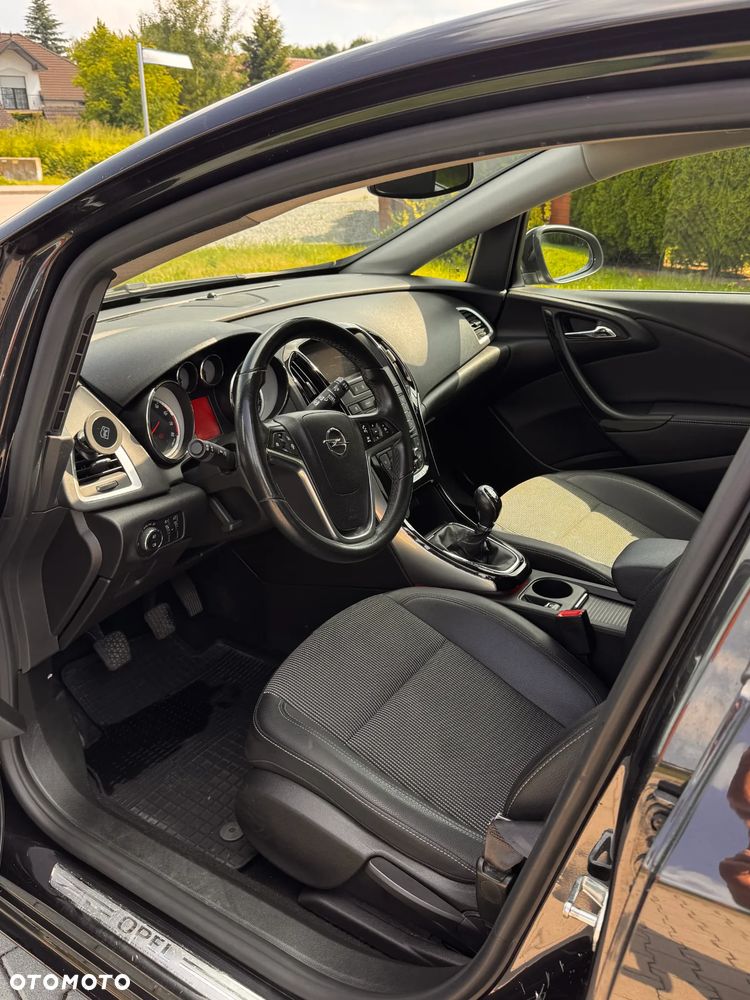 Opel Astra 1.4 Turbo - 16