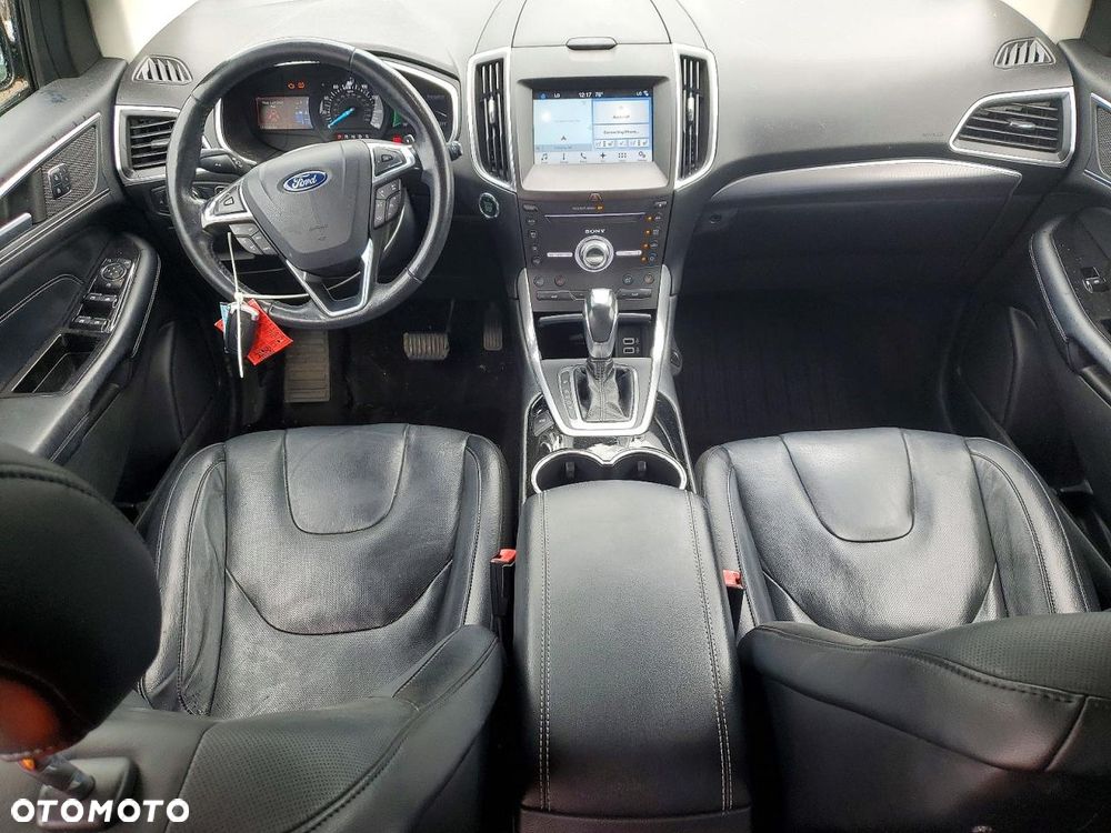 Ford Edge - 7