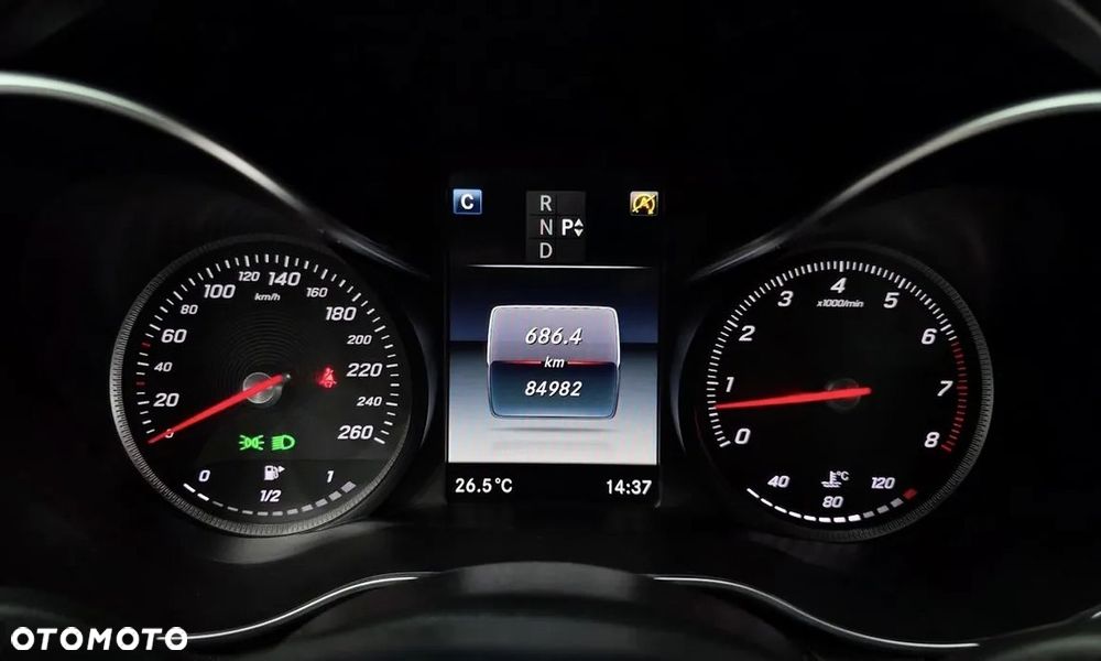 Mercedes-Benz Klasa C 200 7G-TRONIC AMG Line - 10