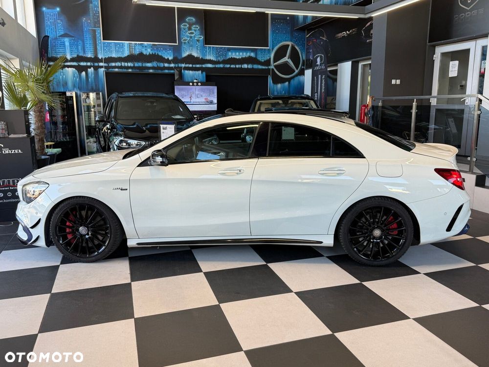 Mercedes-Benz CLA - 9