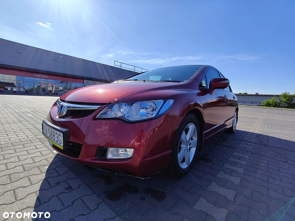 Honda Civic 1.8 Executive - 3