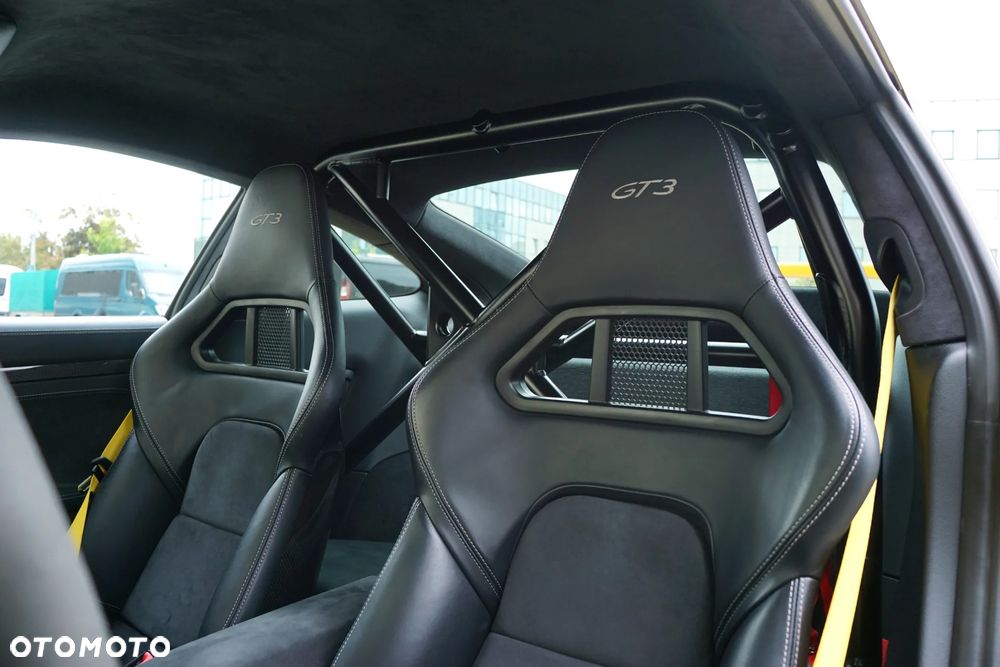 Porsche 911 GT3 - 16