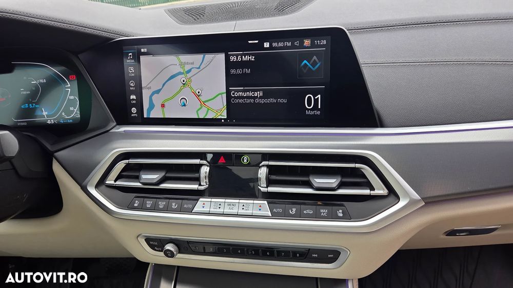 BMW X5 xDrive45e xLine - 13