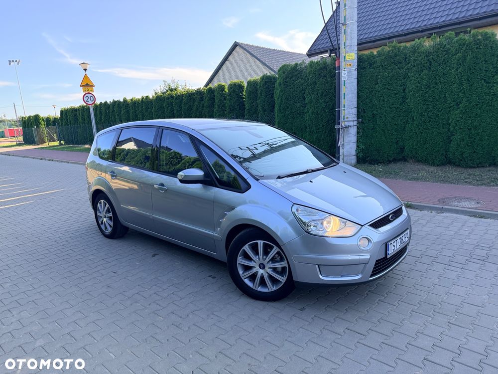 Ford S-Max 2.0 TDCi DPF Ambiente - 22