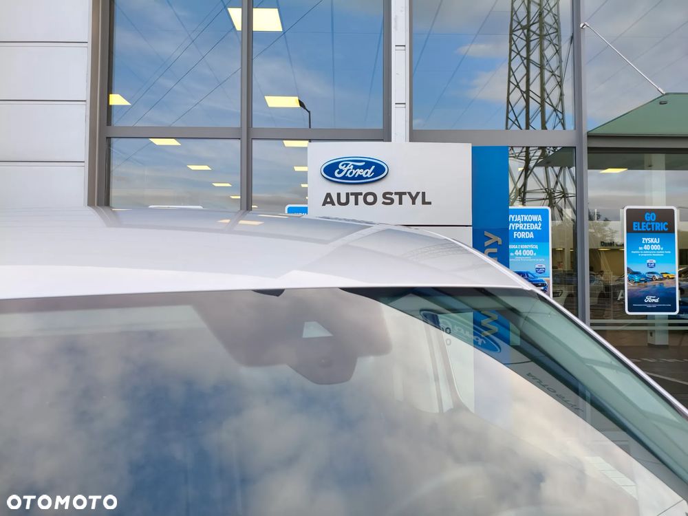 Ford Transit Connect L2 - 28