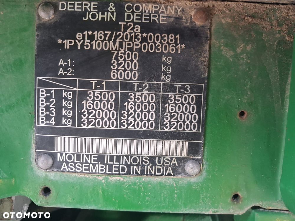 John Deere 5100M - 12