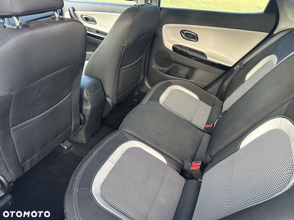 Kia Ceed Cee'd 1.4 Business Line - 13