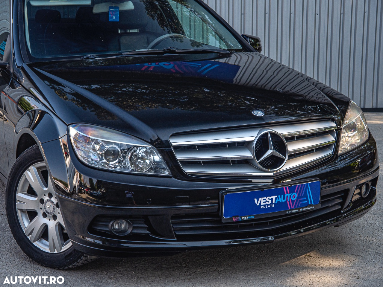 Mercedes-Benz C 180 CDI DPF (BlueEFFICIENCY) Avantgarde - 32