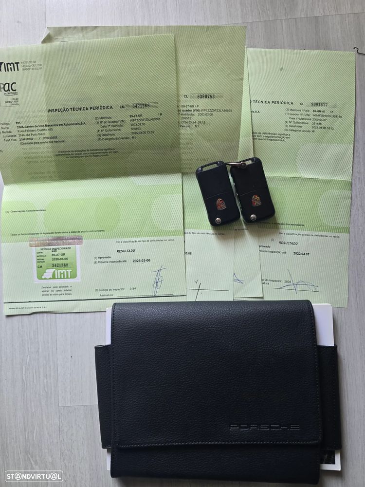 Porsche Cayenne Turbo - 25