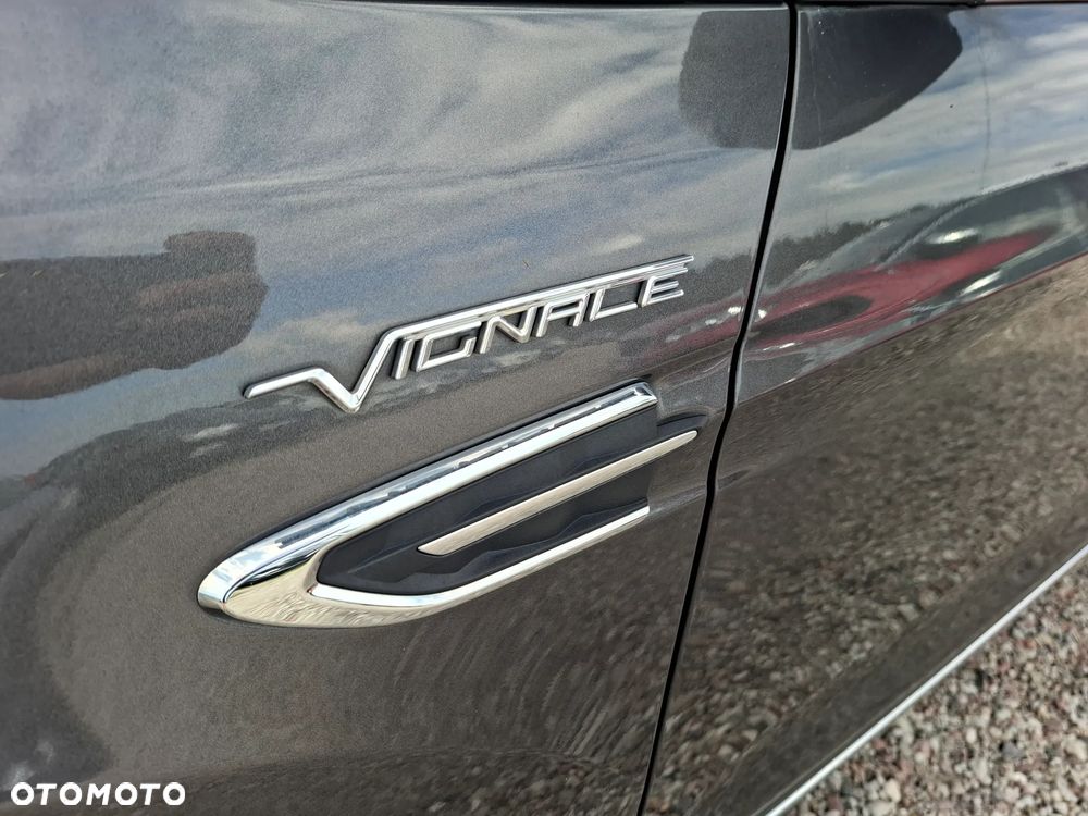 Ford Kuga 2.0 TDCi 4x4 Vignale - 34