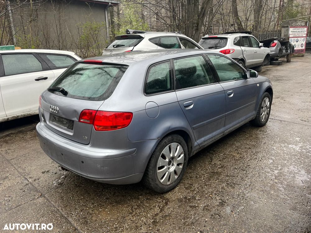 Dezmembrez Audi A3 8P facelift 4 usi gri LY7H 2006 1,6 FSI benzina cod BLP 85KW HBM - 9