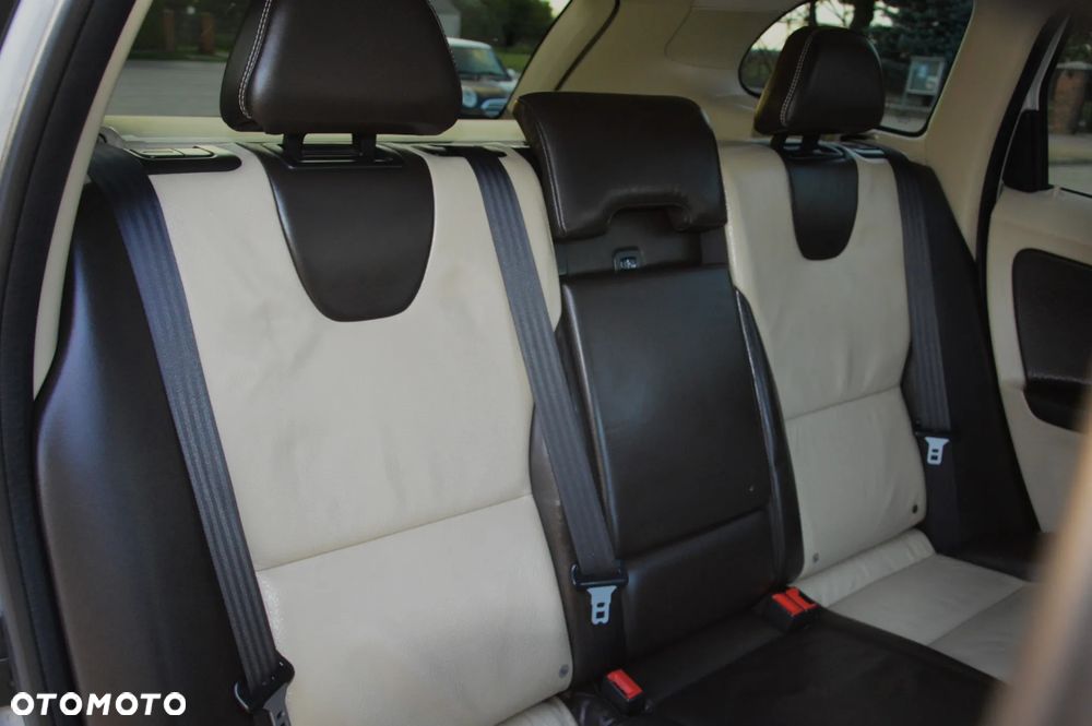 Volvo XC 60 - 37