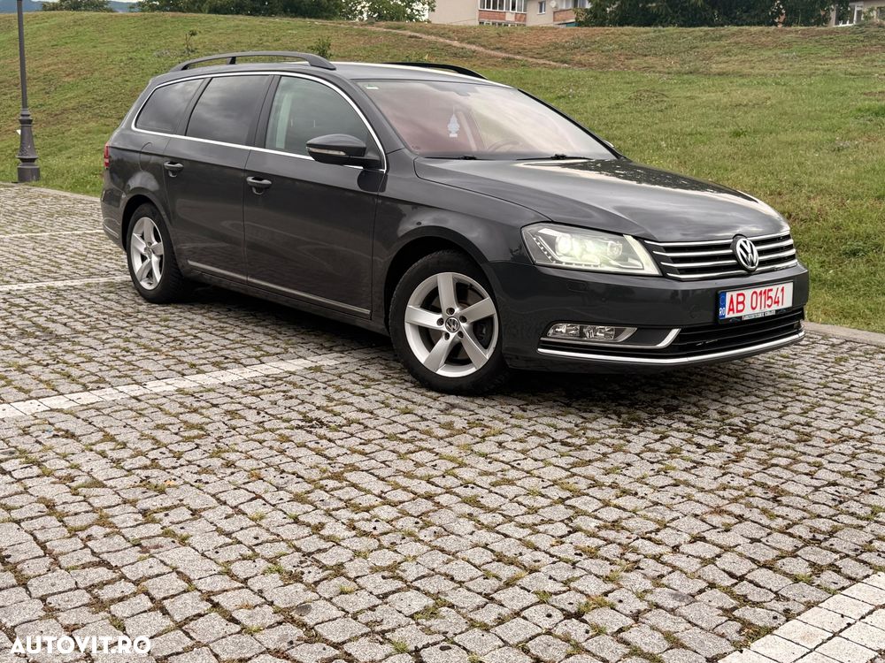 Volkswagen Passat 2.0 TDI DSG Highline - 14
