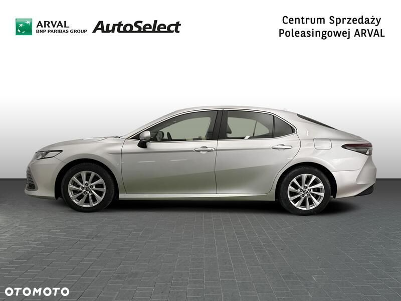 Toyota Camry 2.5 Hybrid Comfort CVT - 3