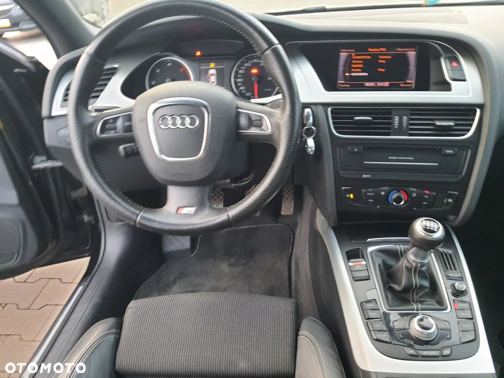 Audi A4 Limousine 2.0 TDI DPF S line Sportpaket (plus) - 18