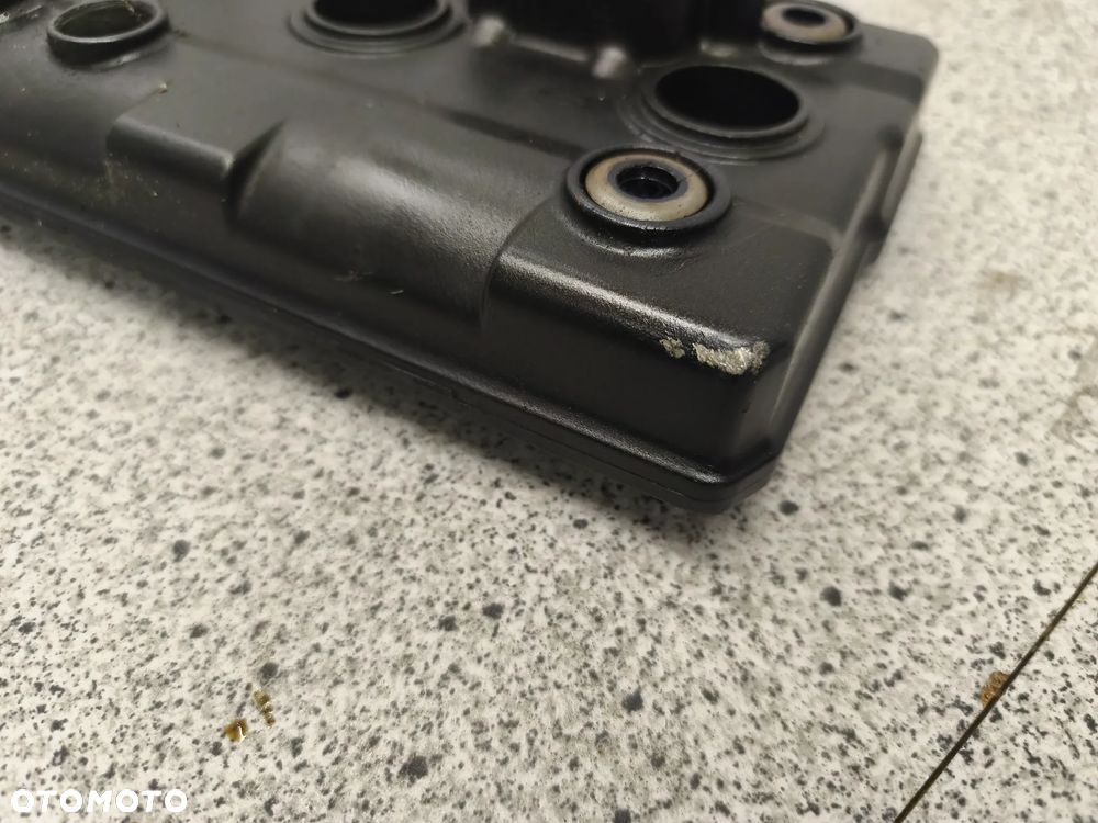 Dekiel silnika, pokrywa zaworów Yamaha R1 R22 09- - 5