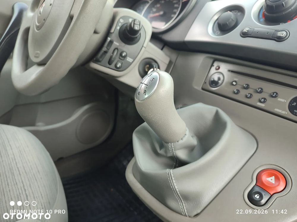 Renault Kangoo dCi 90 FAP Expression - 24