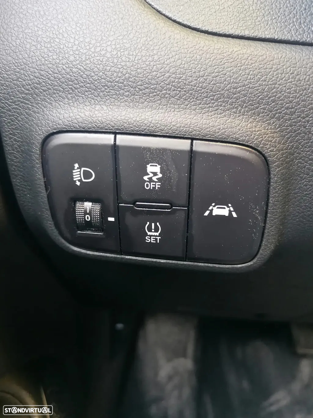Hyundai i10 1.0 Comfort AMT - 6