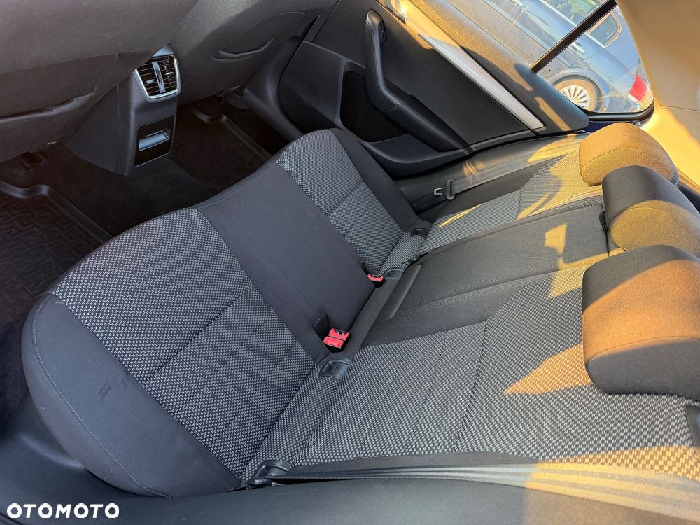 Skoda Octavia 2.0 TDI Edition - 6