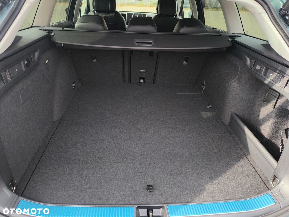 Volkswagen Passat - 17