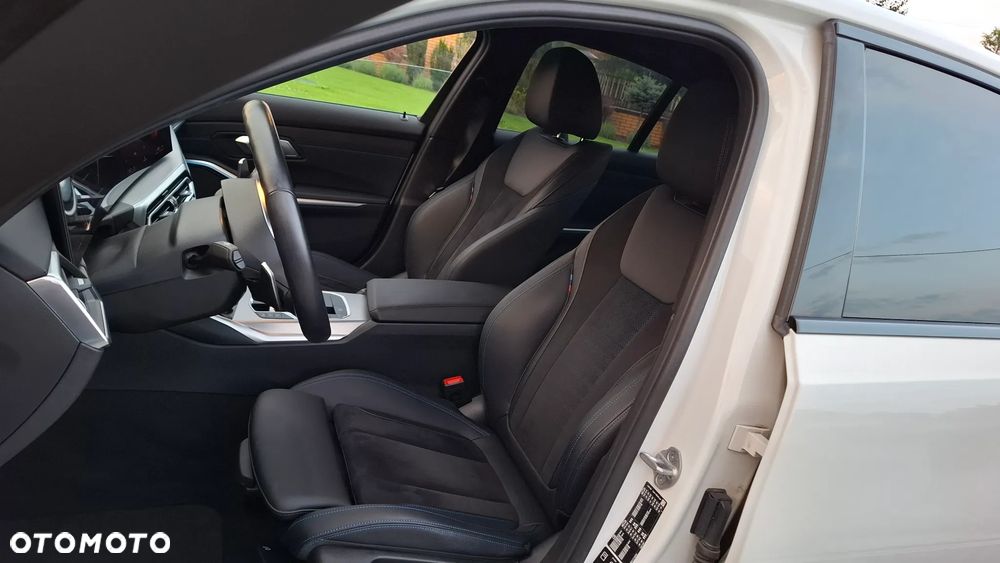 BMW Seria 3 320d xDrive mHEV M Sport - 30