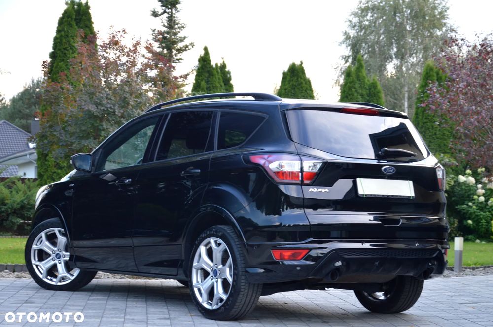 Ford Kuga 2.0 TDCi 4x4 ST-Line - 10