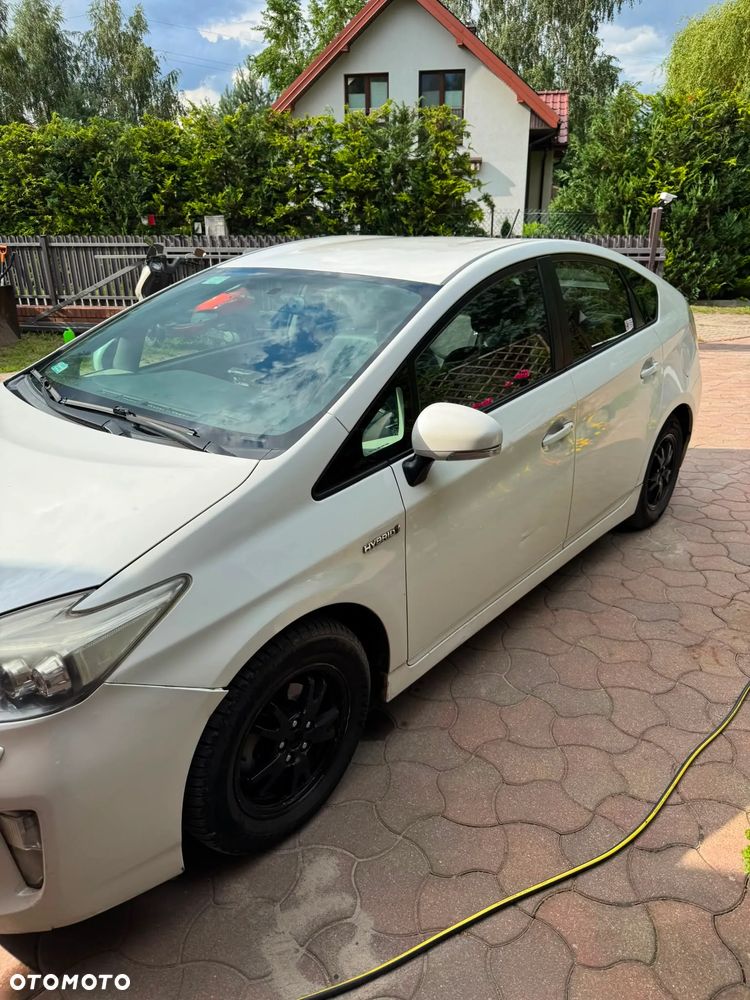 Toyota Prius 1.8 HSD Premium - 3
