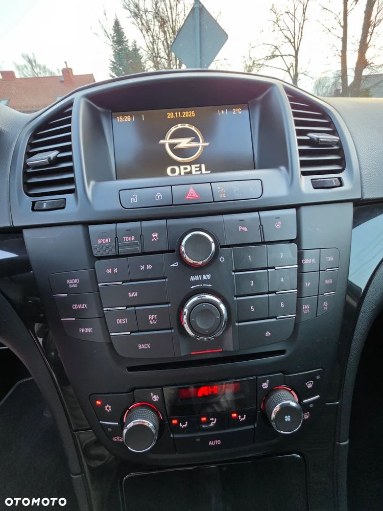 Opel Insignia 2.0 CDTI - 19