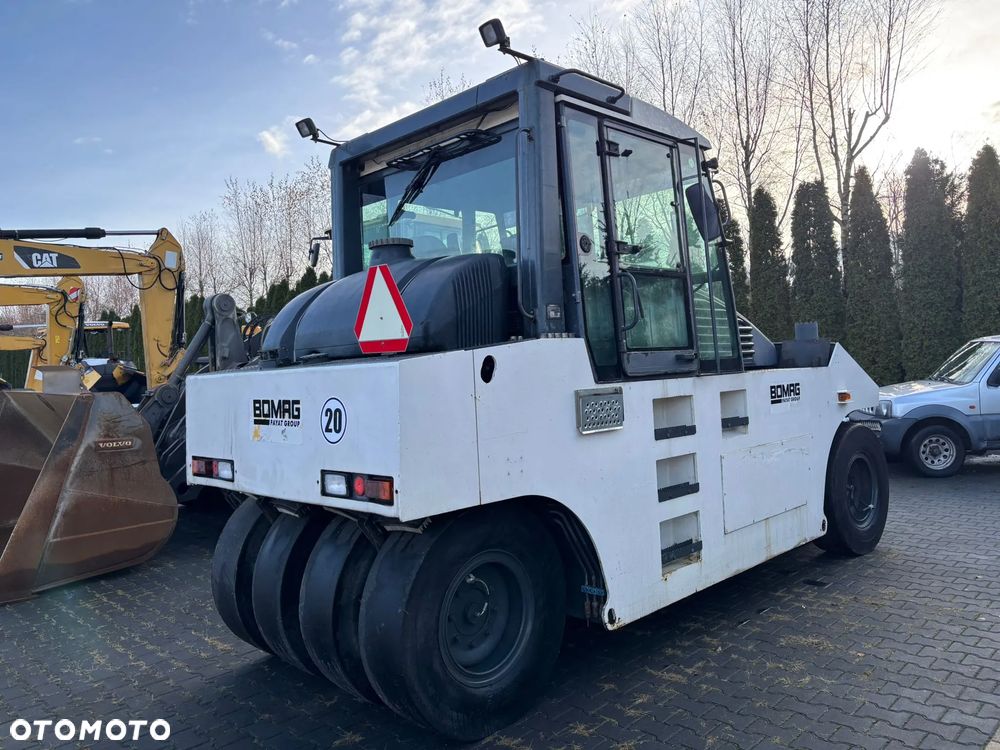 Bomag BW24R guma guma 2005r 4+4 koła pompowanie 2kierownice - 2