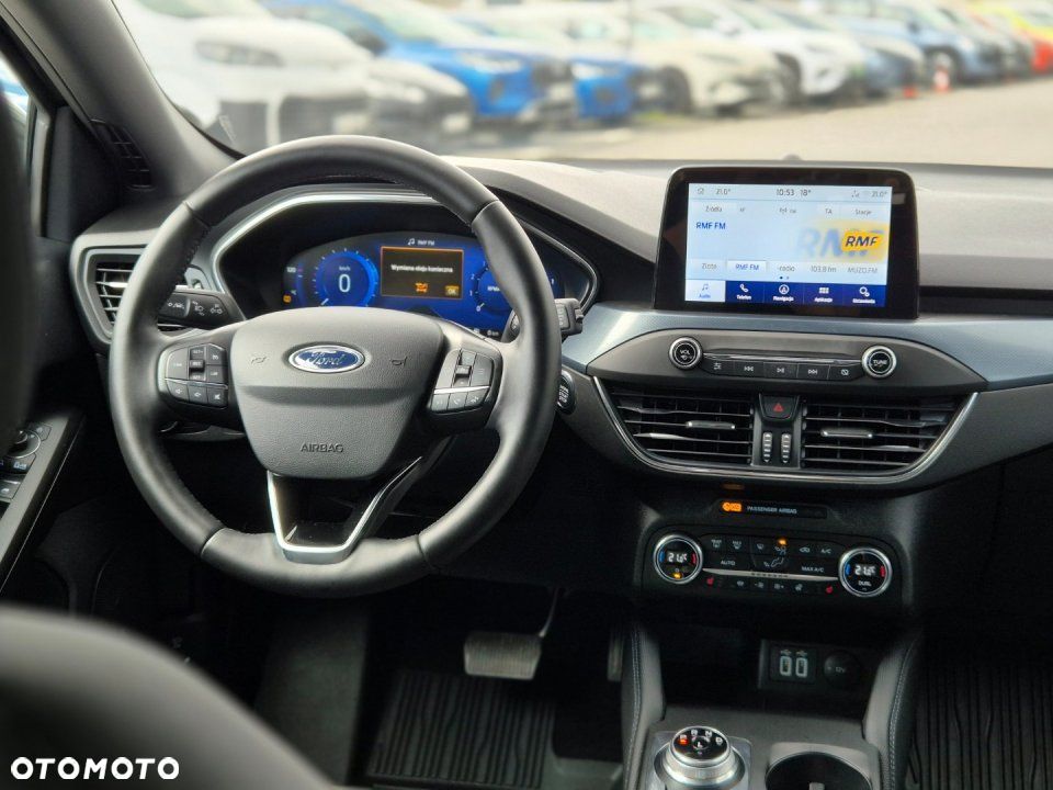 Ford Focus - 18