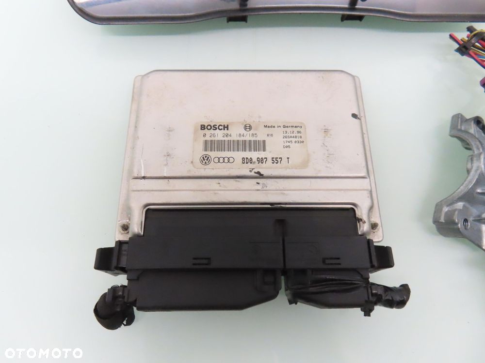 STACYJKA STEROWNIK VW PASSAT B5 1.8 T 8D0907557T 0261204184 3B0959799 - 8