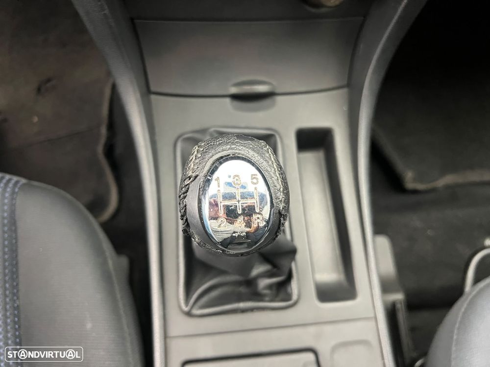 Mazda 3 Hatchback MZR 1.6 CD Comfort - 8