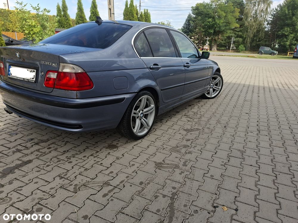 BMW Seria 3 - 1