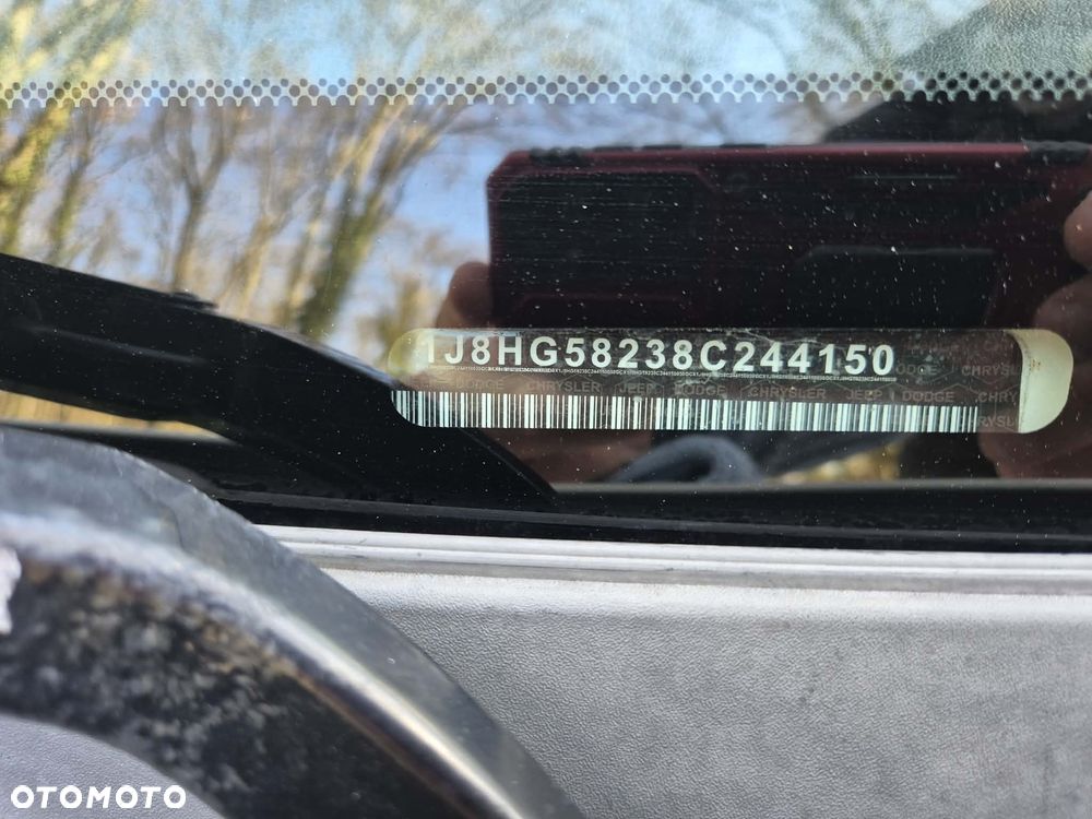 Jeep Commander 5.7 V8 Limited - 14