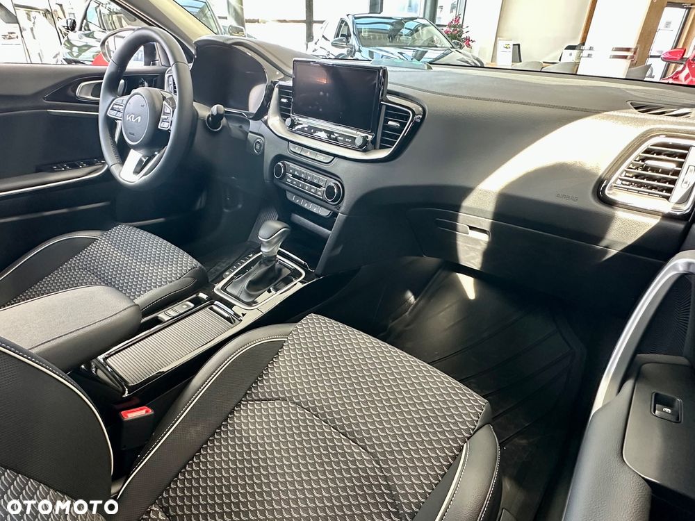 Kia XCeed 1.6 GDI PHEV Business Line DCT - 7
