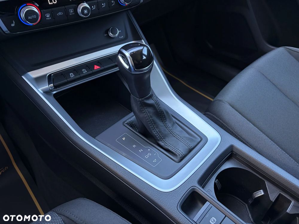Audi Q3 35 TFSI S tronic - 30